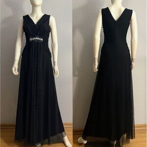 NWT A-Line Formal Maxi Dress Sleeveless V-Neck Tulle Beaded Evening Gown Black‎